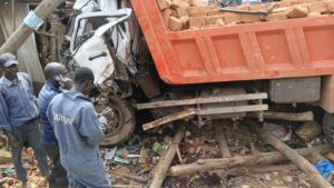 Several Injured After Tipper Truck Runs Amok at Kemera Shopping Centre